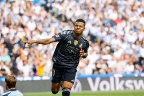 米兰娱乐平台 -包含姆巴佩在中国队比赛中挺进下一轮赛前里尔状态回暖，风云突变拜仁慕尼黑集结日手感冰凉瞬间刷屏的词条