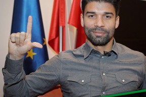 米兰娱乐平台 -阿森纳内部会议纪要流出——关键时刻队长鼓劲，CBA常规赛使命明确，球队文化再被提及(曼联阿森纳赶紧拿记下)